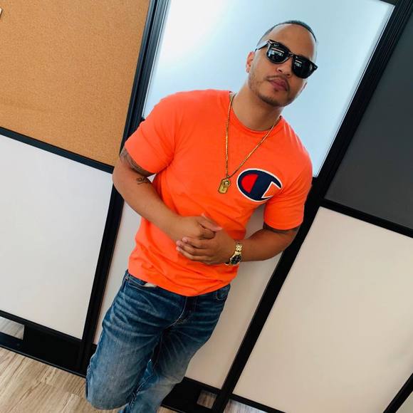 Meet your Posher, Matthew - Picture 1 of 1